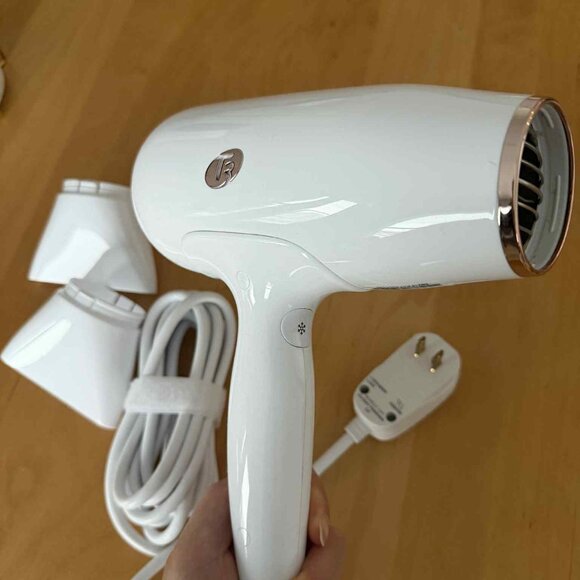 T3 Featherweight Hairdryer - Picture 3 of 3